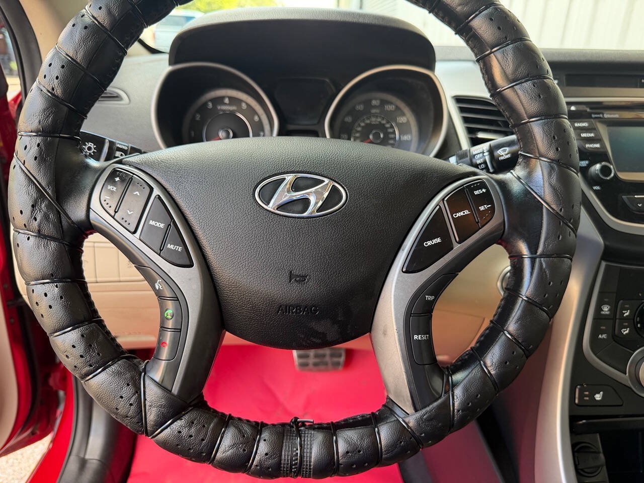 Used 2014 Hyundai Elantra Sport FWD image 21