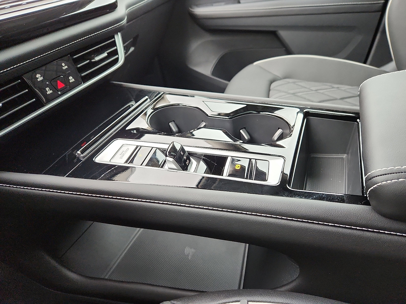 New 2026 Volkswagen Atlas SEL Premium R-Line image 20