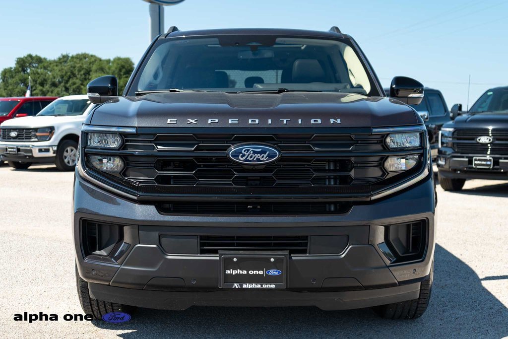 New 2025 Ford Expedition Max Active image 2