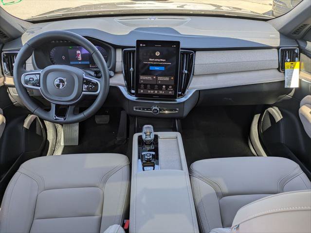 New 2026 Volvo XC90 T8 Plus w/ Protection Package Premier AWD/4WD image 11