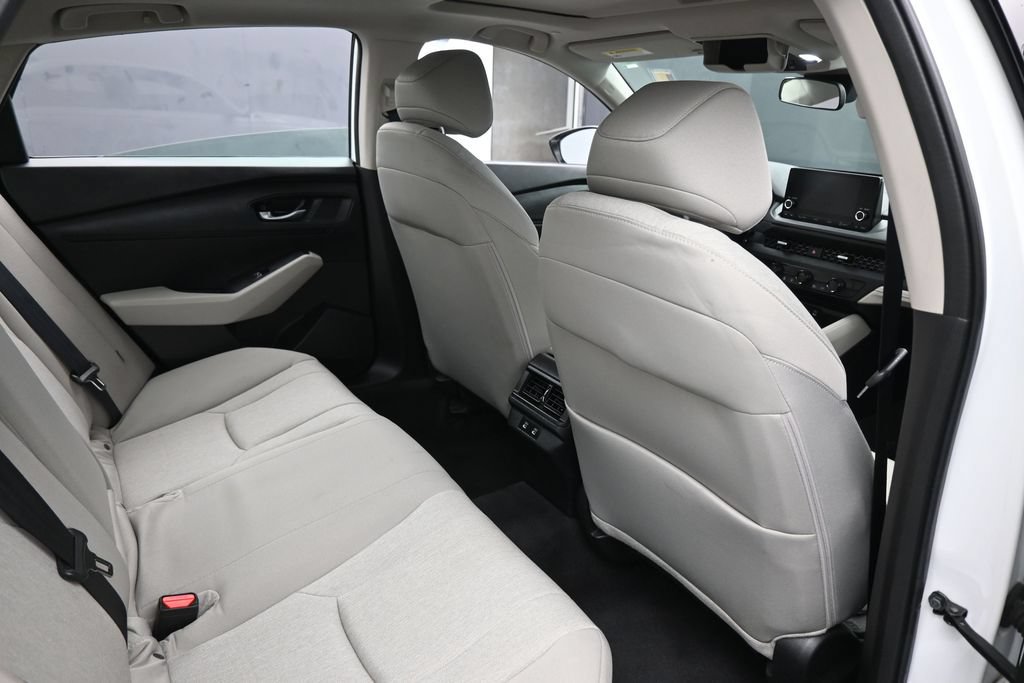 Used 2025 Honda Accord SE image 42
