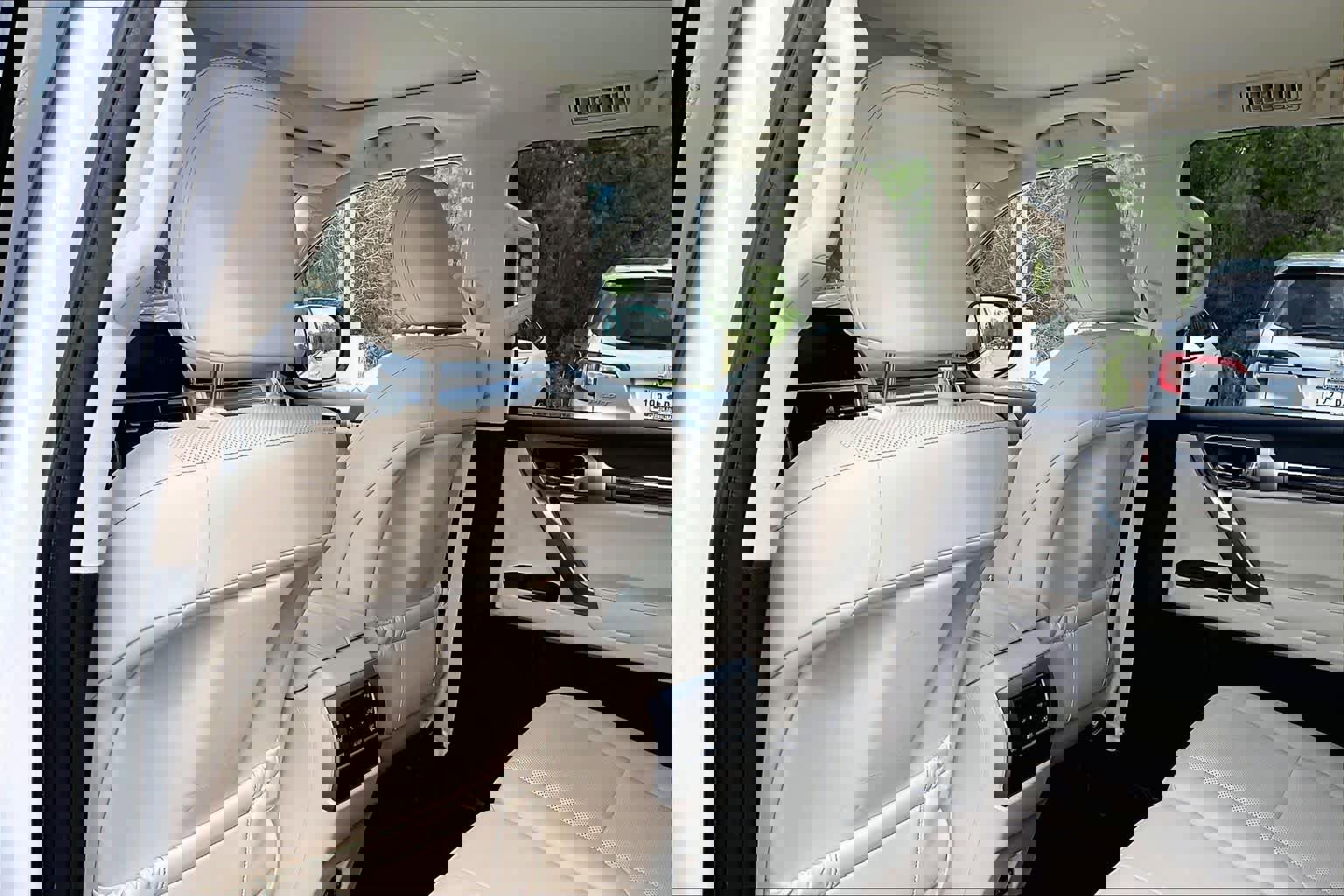 Used 2023 Lexus GX 460 Premium w/ Premium Package image 22