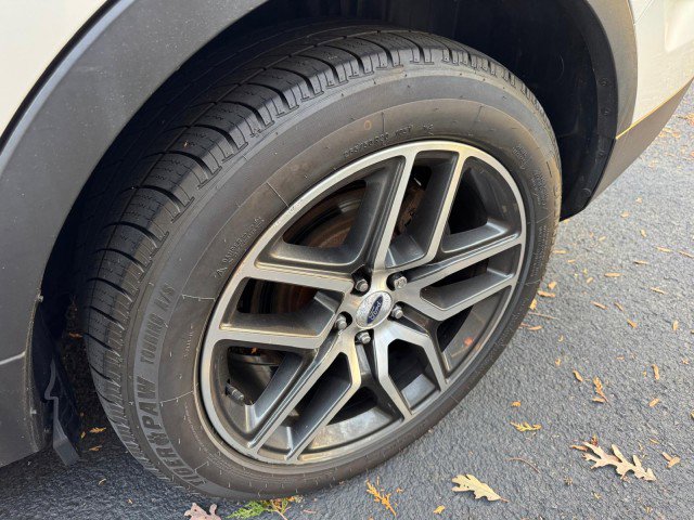 Used 2016 Ford Explorer Sport w/ Equipment Group 401A image 30