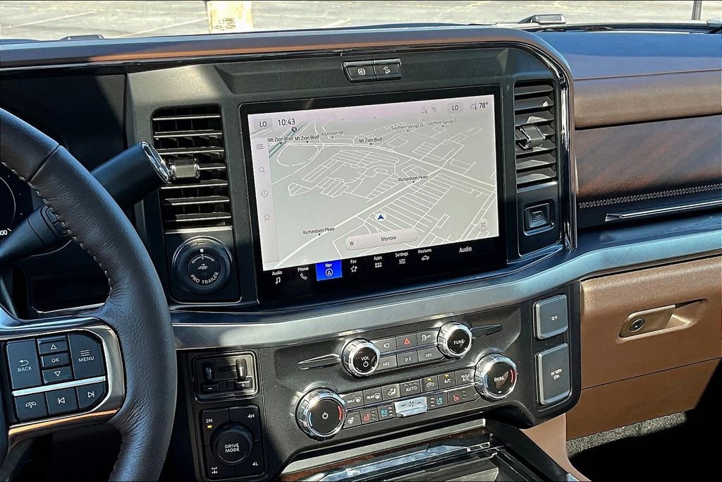 New 2026 Ford F350 4x4 Crew Cab Super Duty image 7