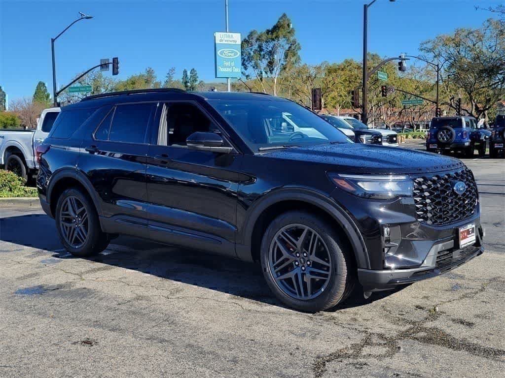 New 2026 Ford Explorer ST w/ Sun And Sound Package AWD/4WD image 8