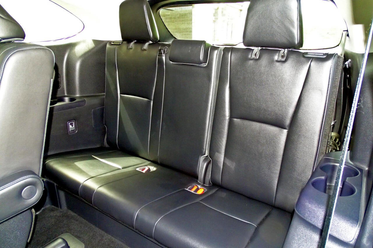 Used 2022 Toyota Highlander Platinum image 17
