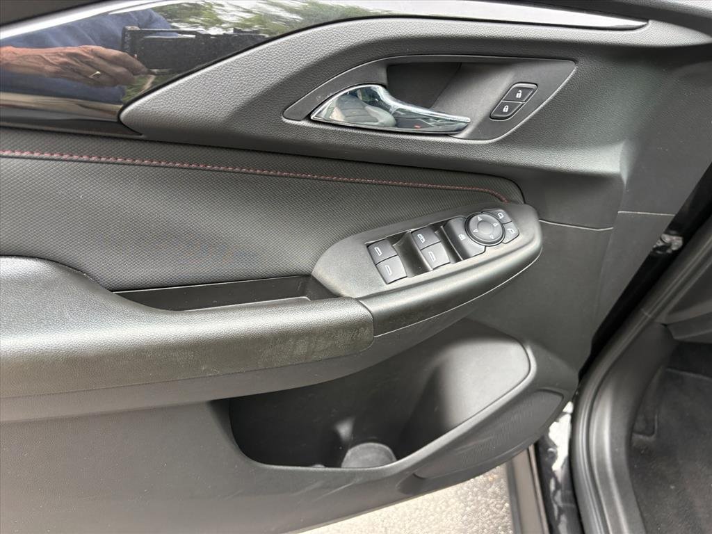 Used 2021 Chevrolet TrailBlazer RS FWD image 20
