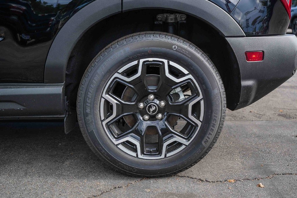 New 2025 Ford Bronco Sport Outer Banks w/ Outer Banks Tech Package+ AWD/4WD image 11