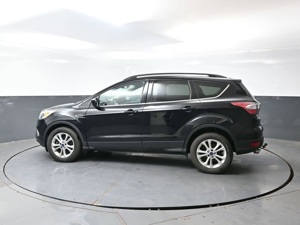 Used 2017 Ford Escape SE AWD/4WD image 8