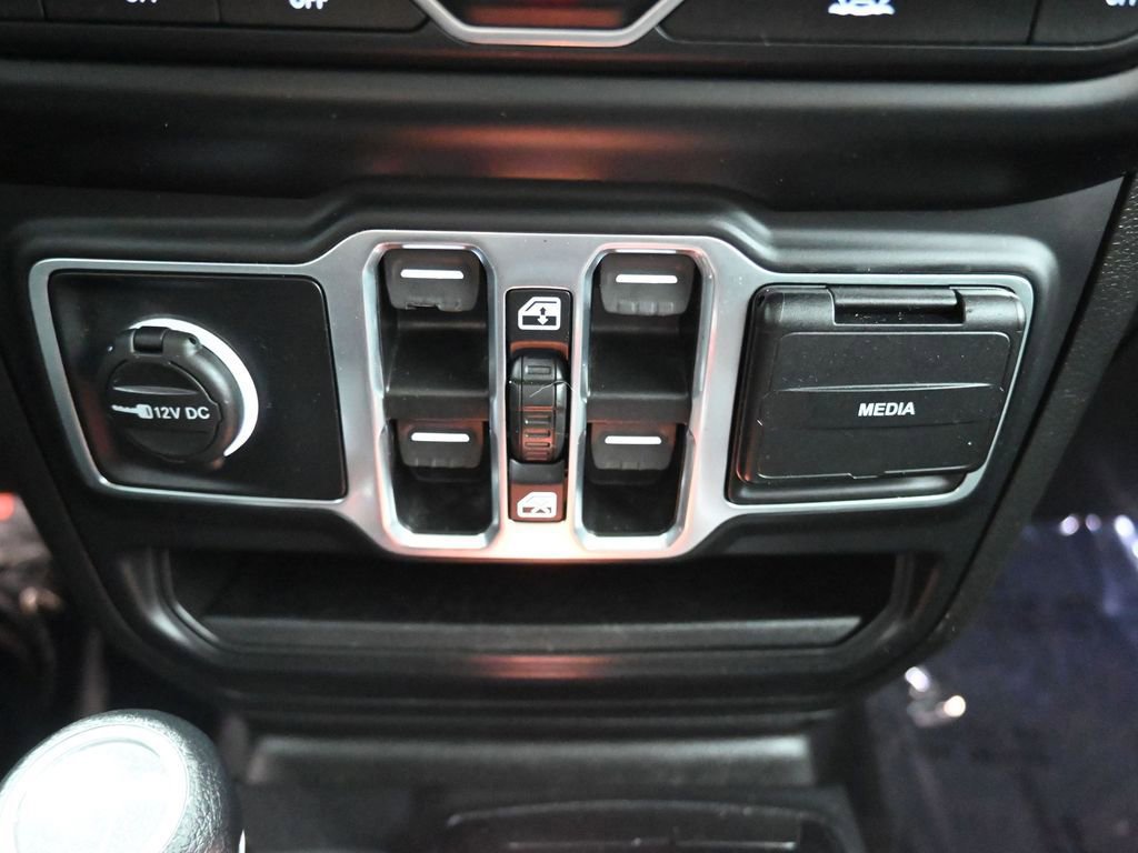 Used 2021 Jeep Wrangler Unlimited Sport image 28