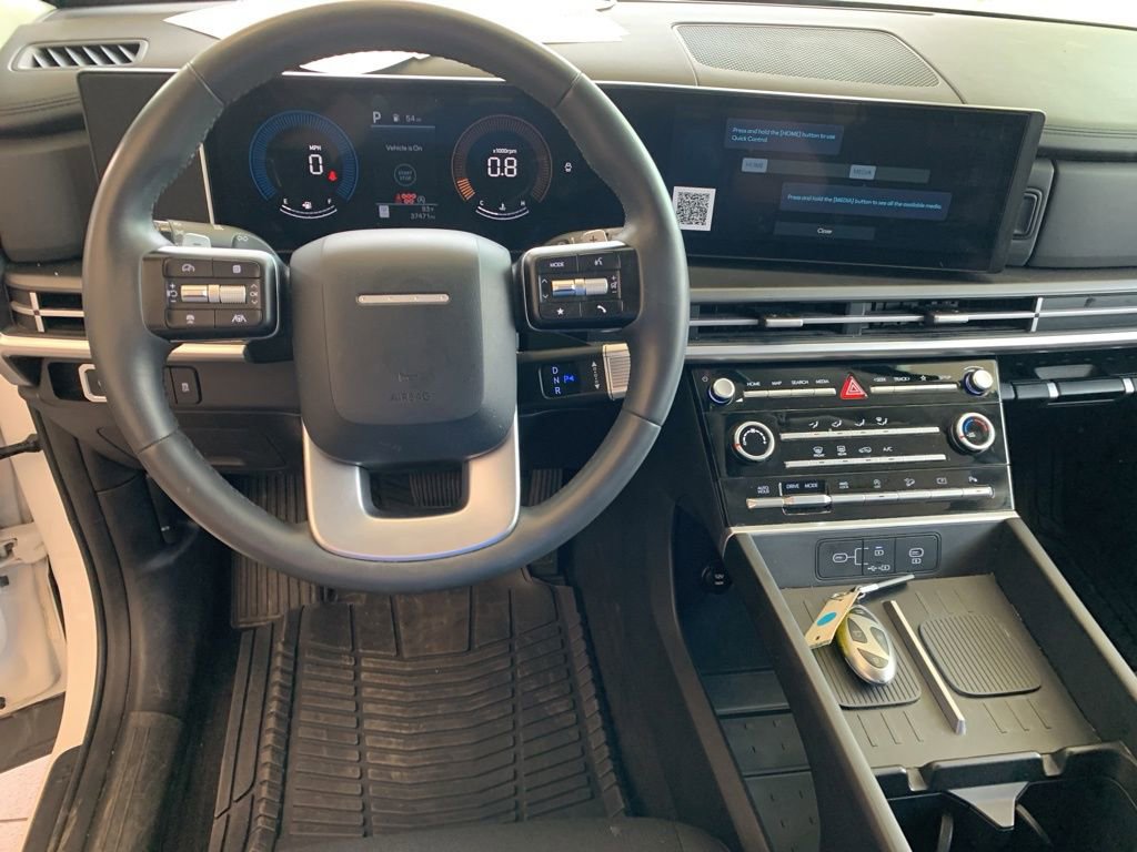 Used 2024 Hyundai Santa Fe SE image 4