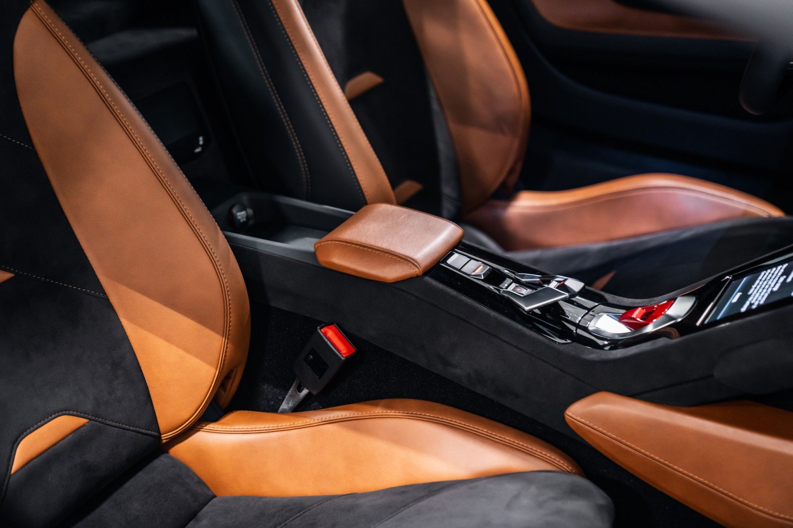 Used 2023 Lamborghini Huracan Tecnica RWD image 23