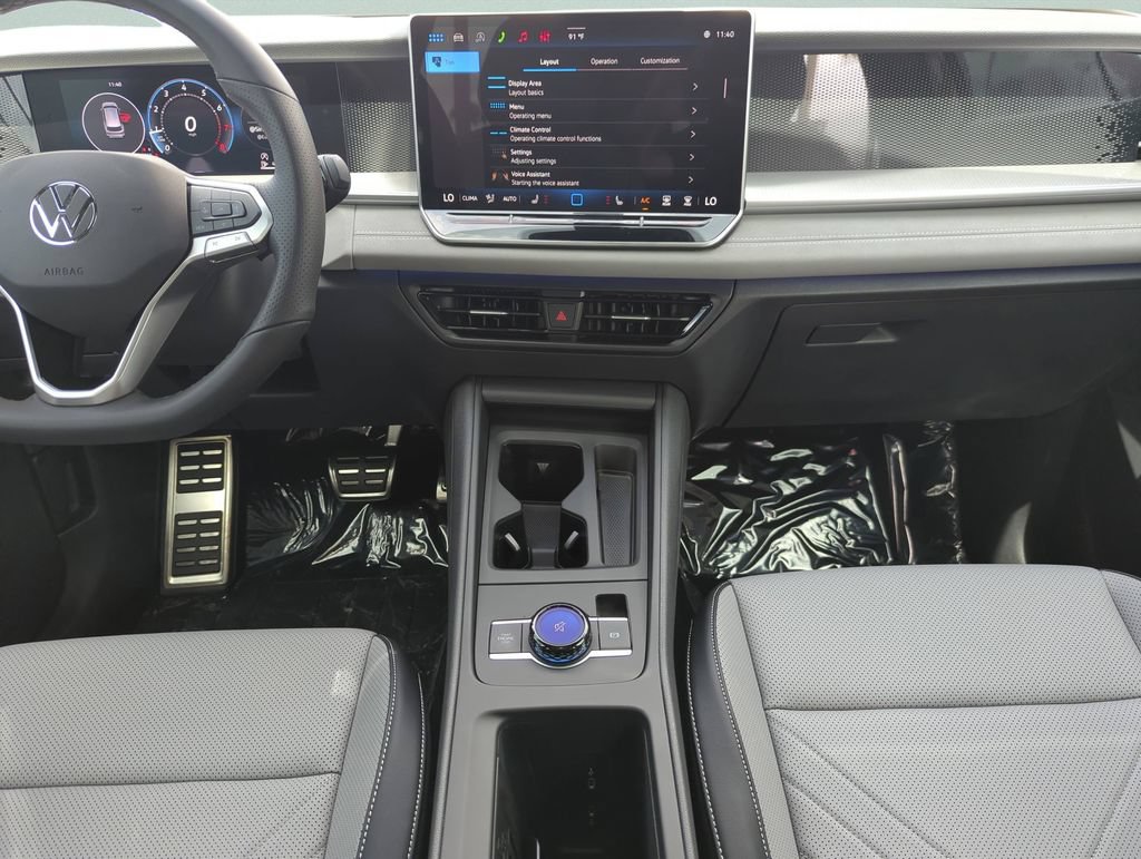 New 2026 Volkswagen Tiguan SE R-Line FWD image 23