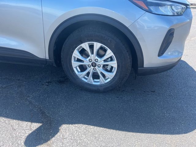 Used 2023 Ford Escape Active w/ Tech Pack #1 image 4