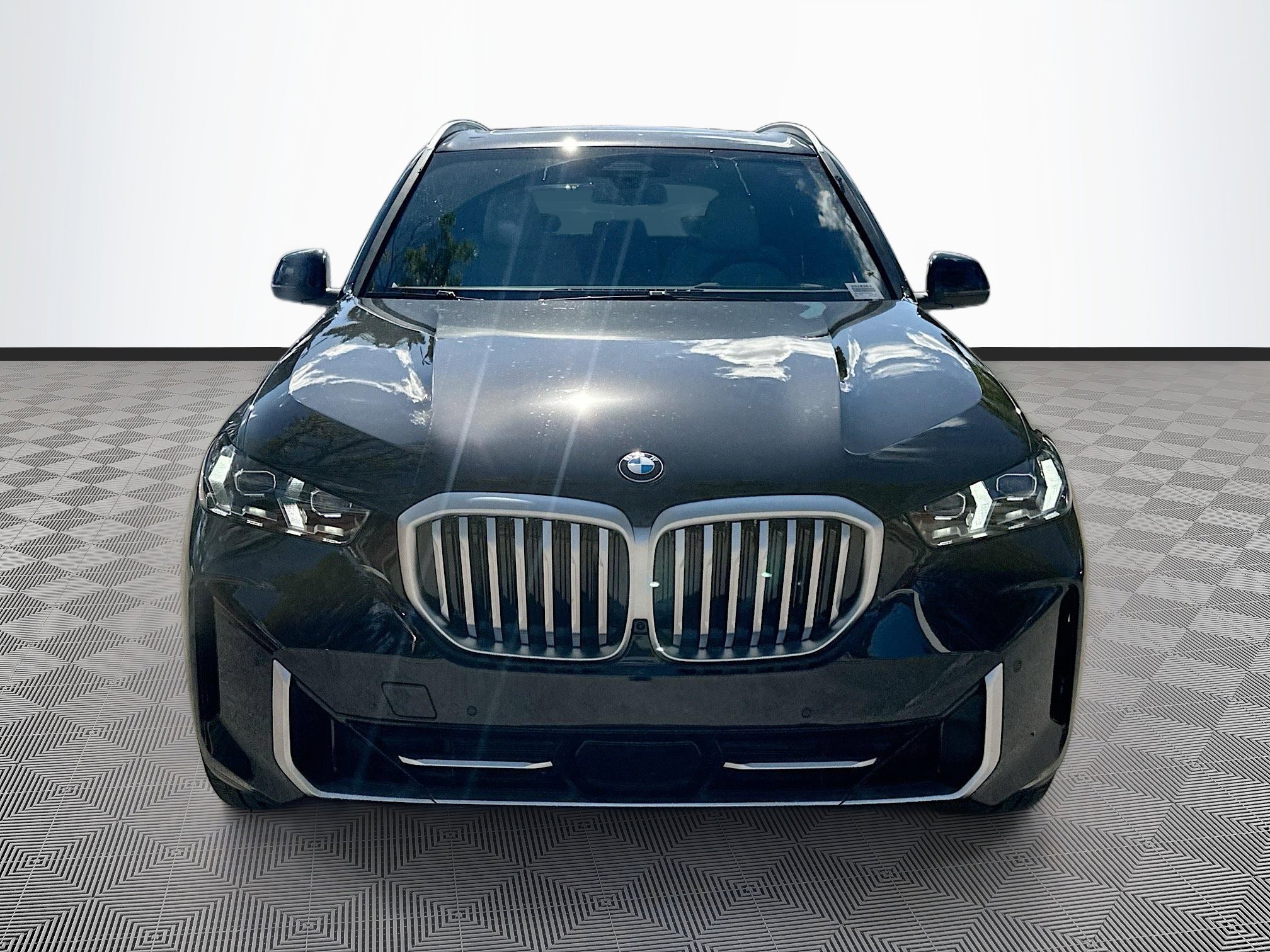 New 2026 BMW X5 sDrive40i w/ Premium Package RWD image 2