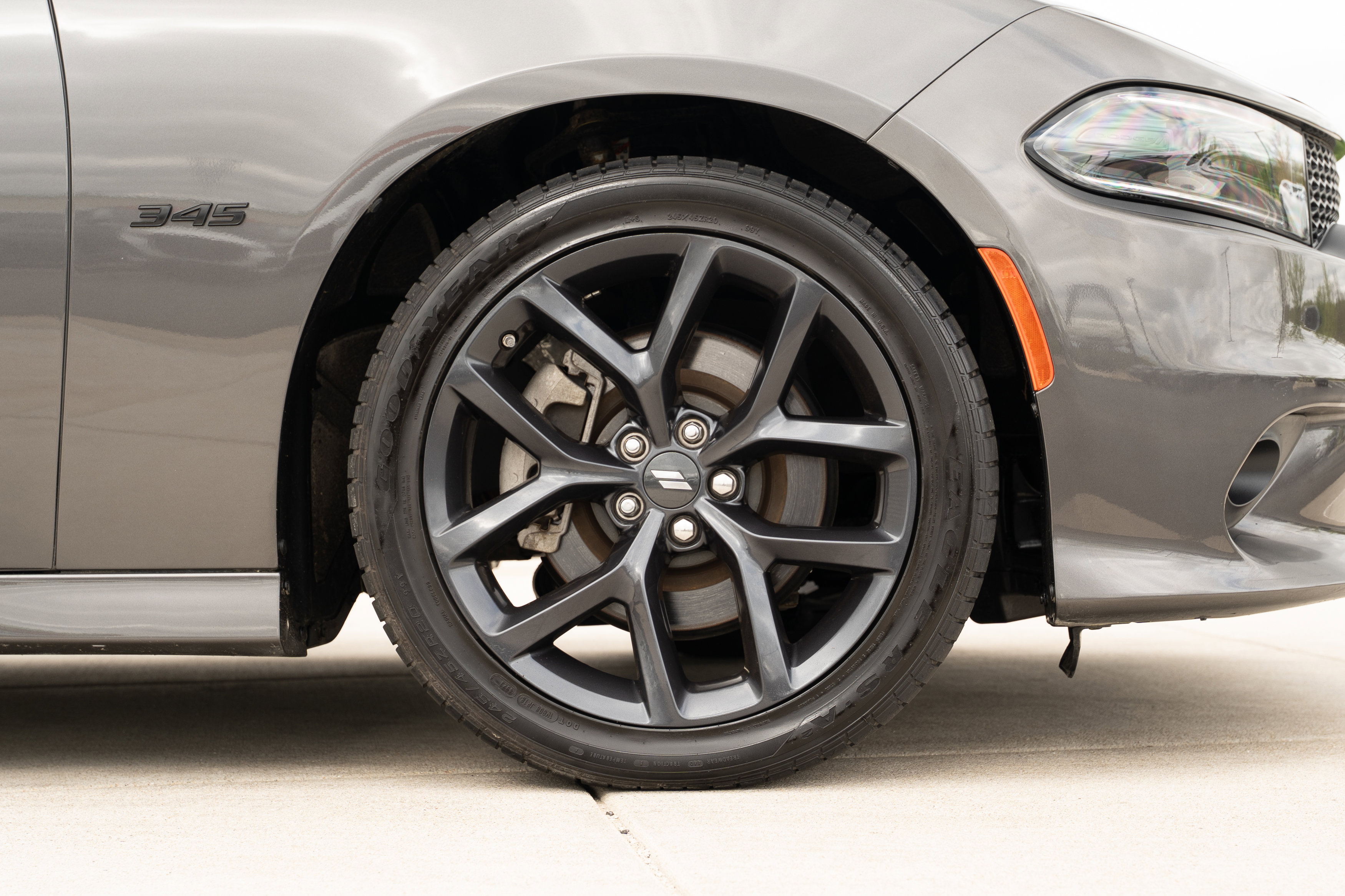 Used 2023 Dodge Charger R/T w/ Plus Group RWD image 31