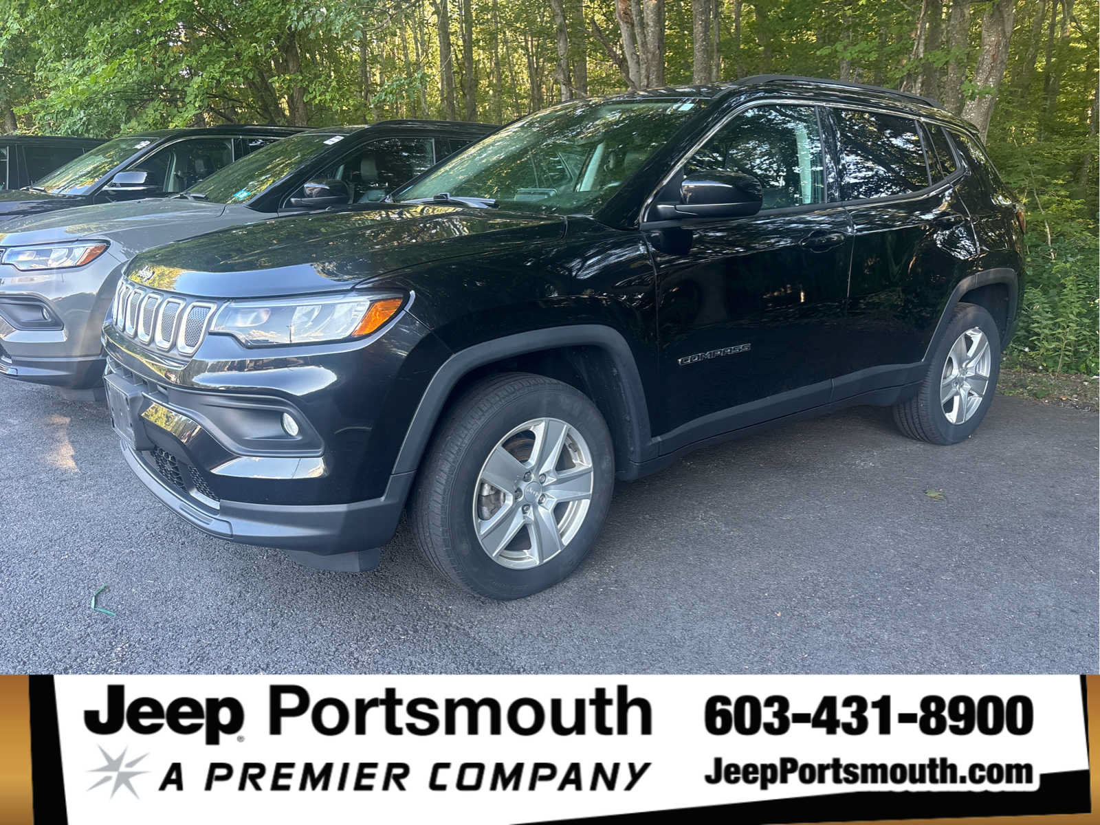 Used 2022 Jeep Compass Latitude w/ Convenience Group AWD/4WD image 1