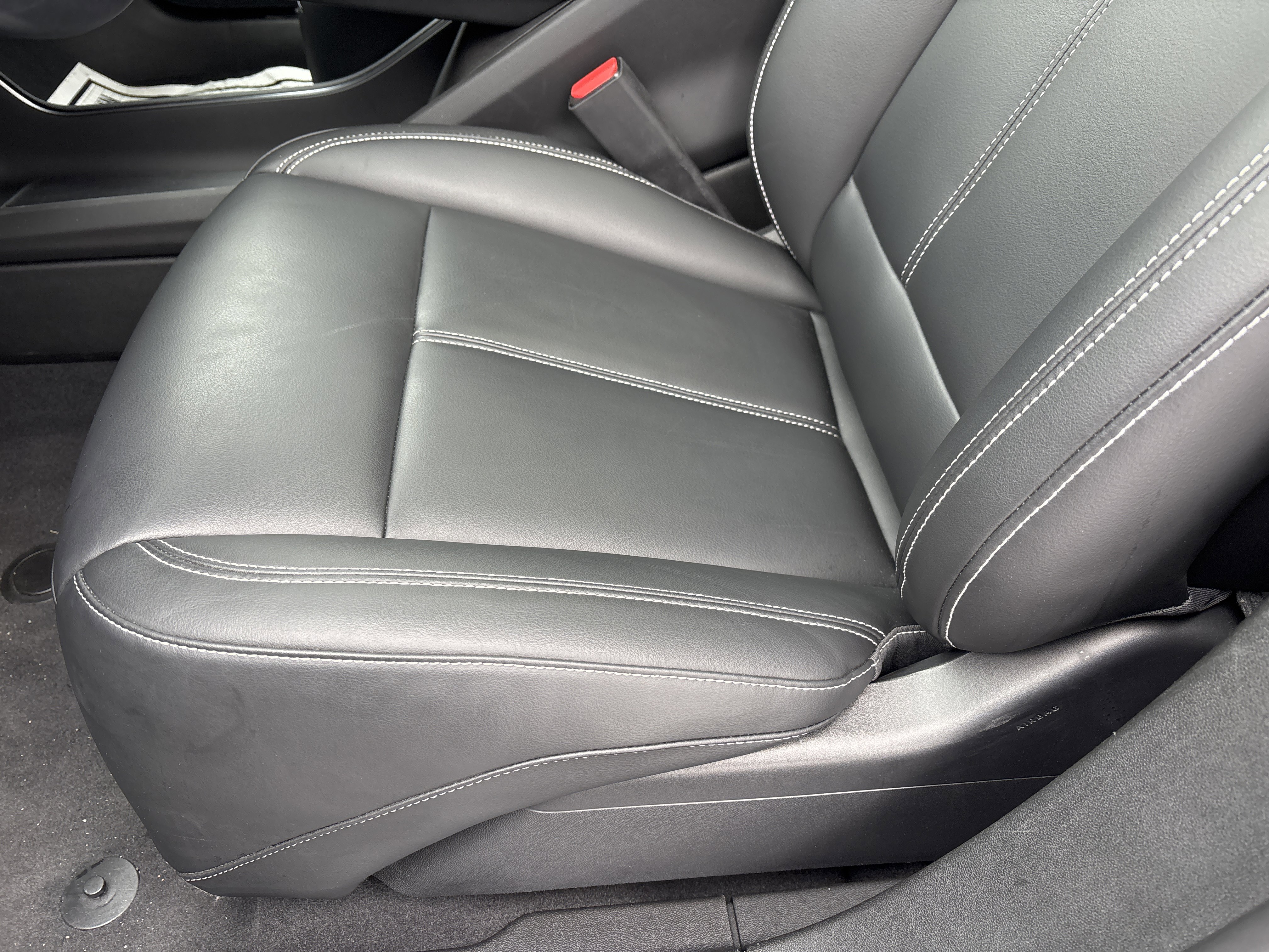 Used 2024 Cadillac Lyriq Tech image 27