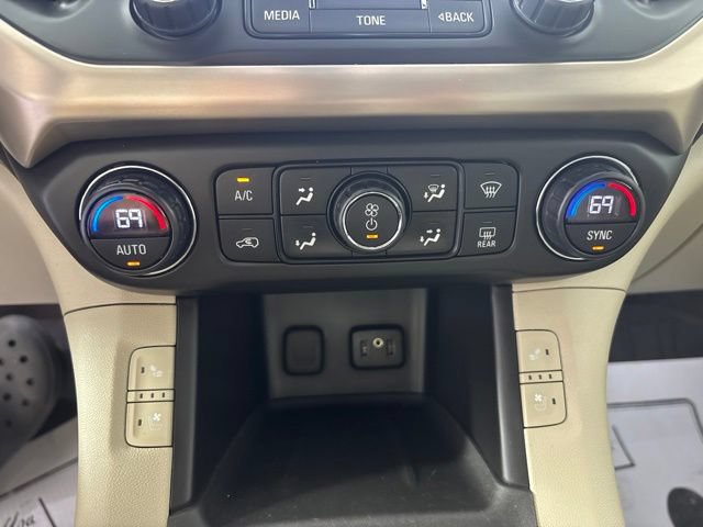 Used 2018 GMC Acadia Denali w/ Technology Package AWD/4WD image 6