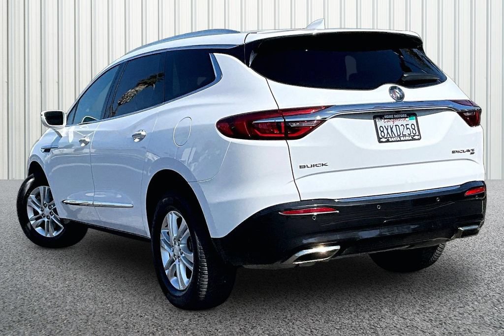 Used 2018 Buick Enclave Essence AWD/4WD image 22