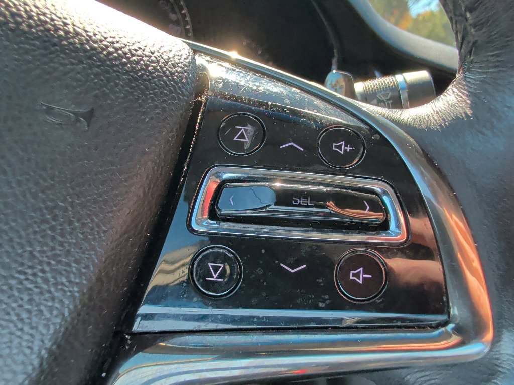 Used 2018 Cadillac CTS Luxury RWD image 14