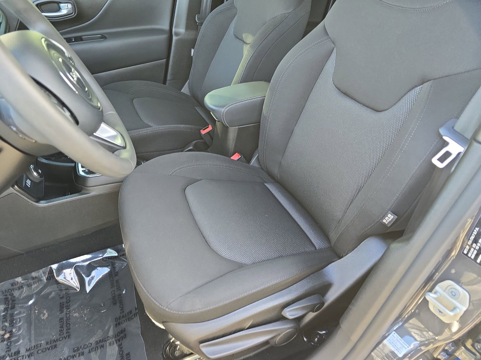 Used 2023 Jeep Renegade Latitude image 20