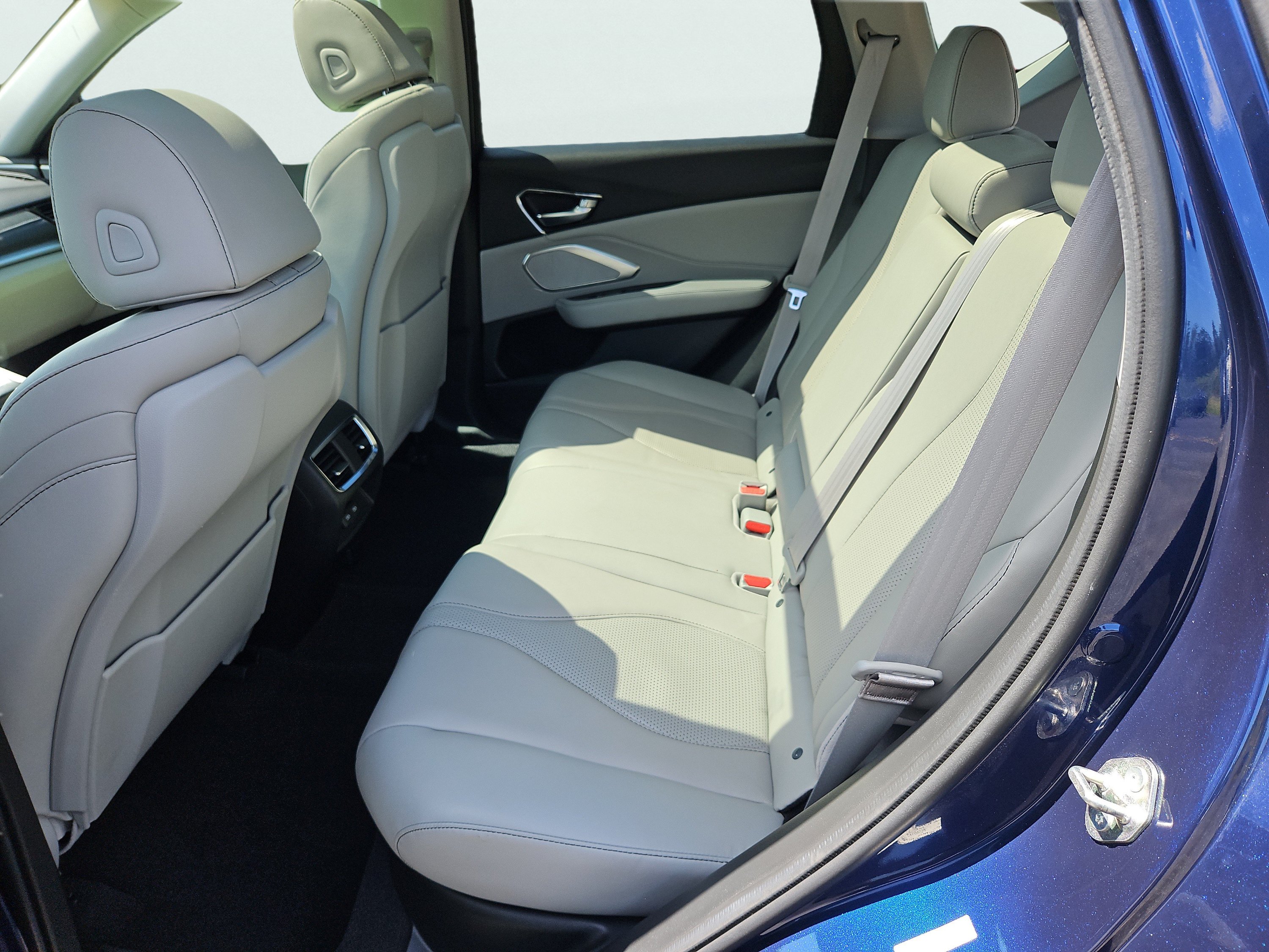 Used 2020 Acura RDX w/ Technology Package AWD/4WD image 36
