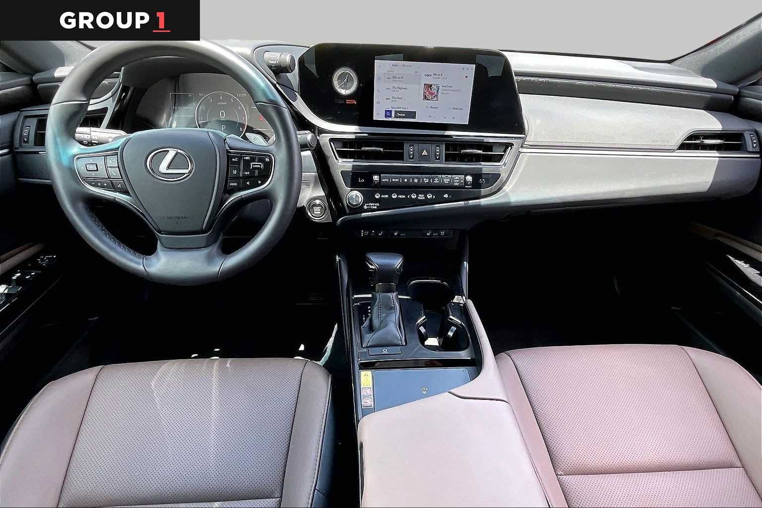 Used 2025 Lexus ES 350 w/ Premium Package FWD image 13