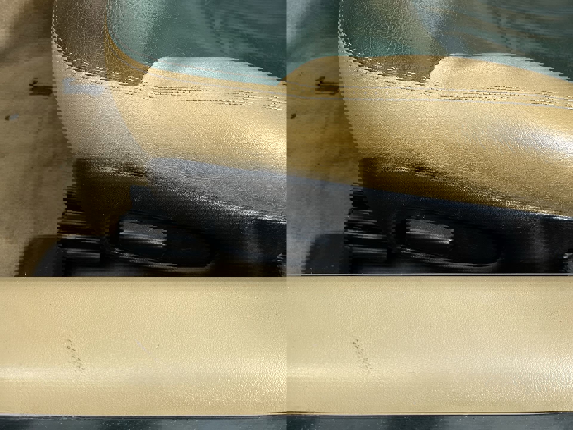 Used 2000 Chevrolet Corvette Base image 12