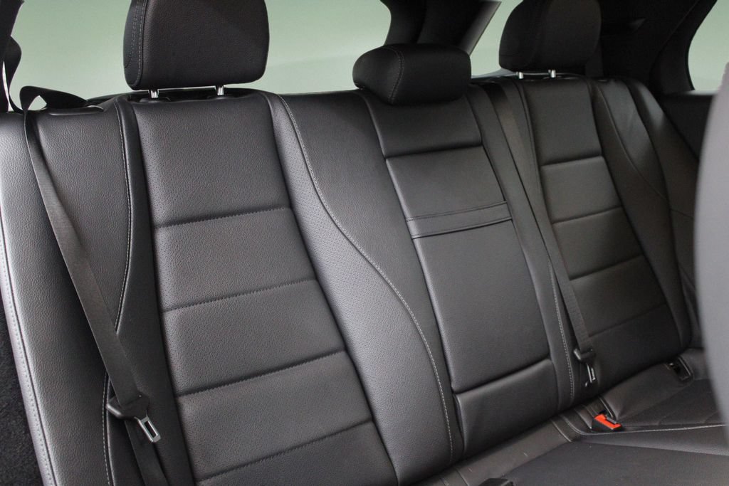 Used 2020 Mercedes-Benz GLE 350 4MATIC image 27