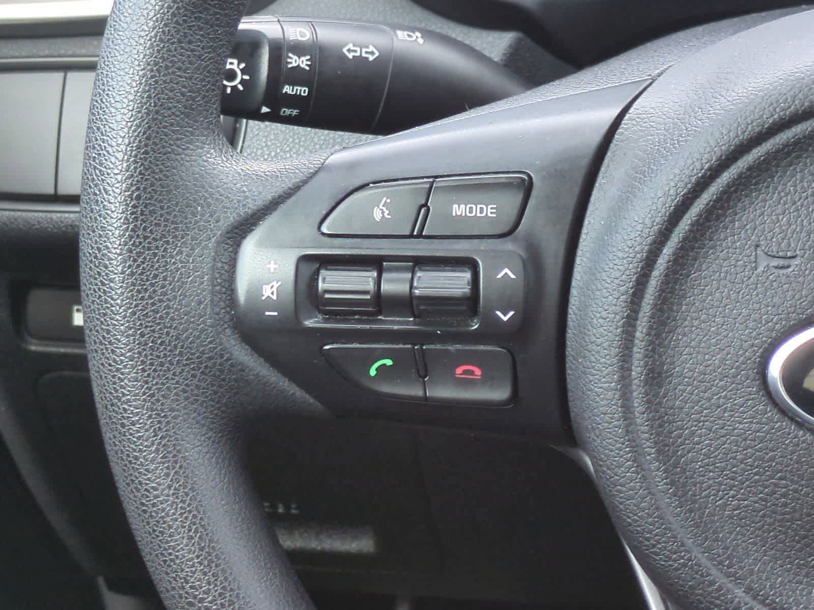 Used 2017 Kia Sorento FWD image 23