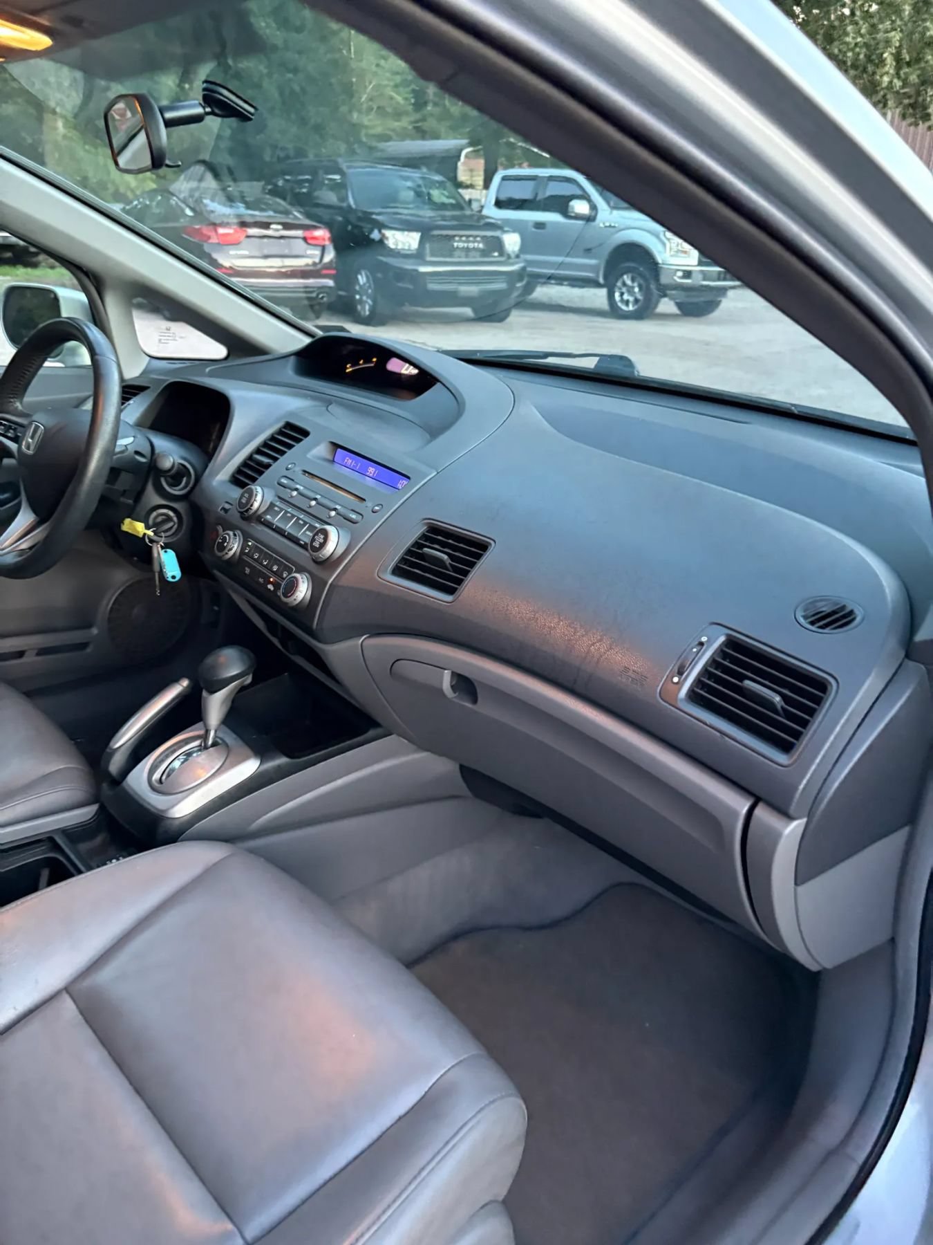 Used 2010 Honda Civic EX-L image 33