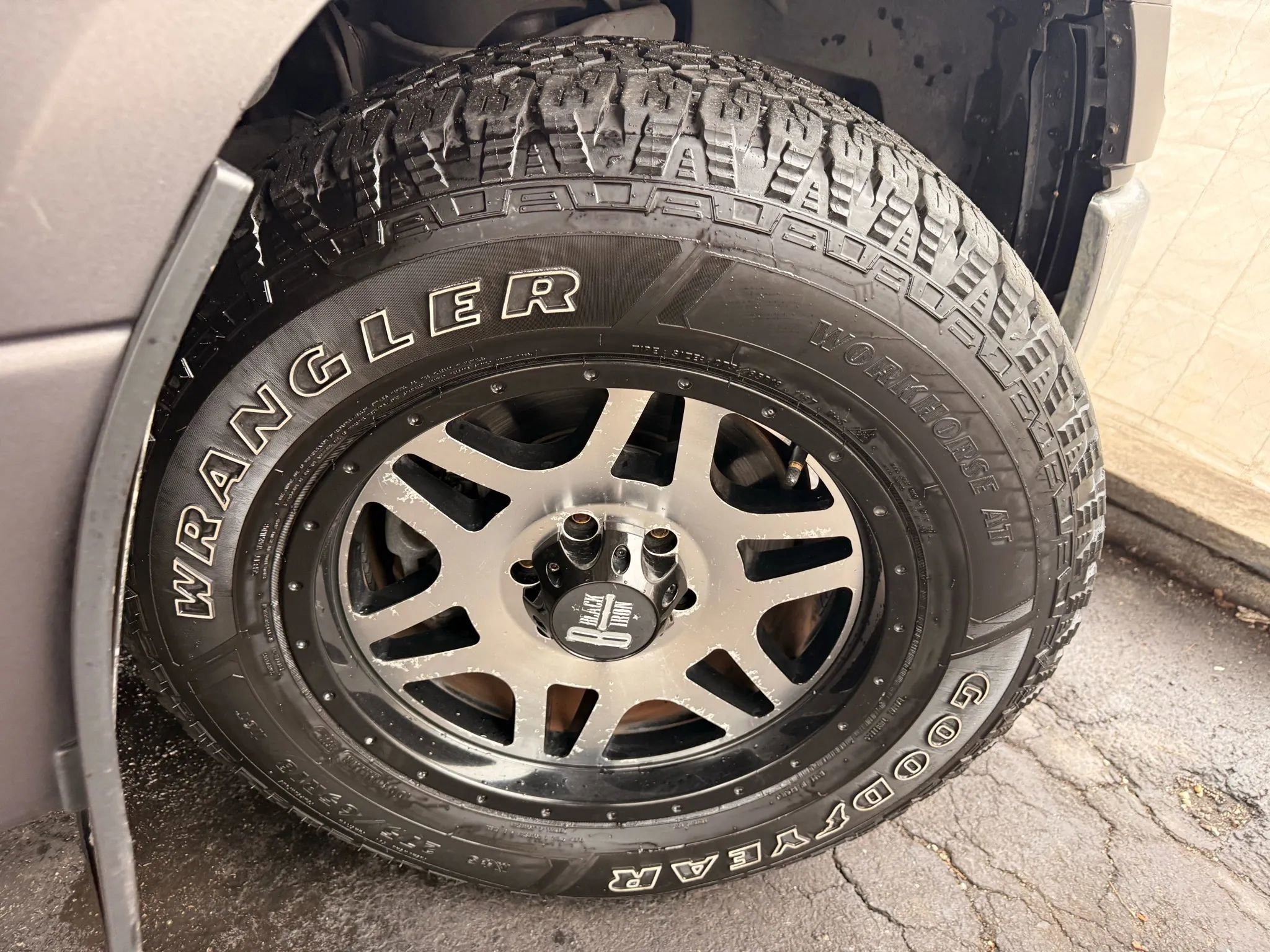 Used 2015 Ford F150 XLT image 89