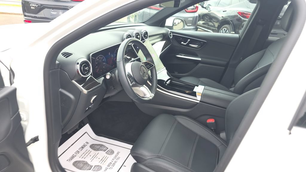 Certified 2025 Mercedes-Benz GLC 300 image 22