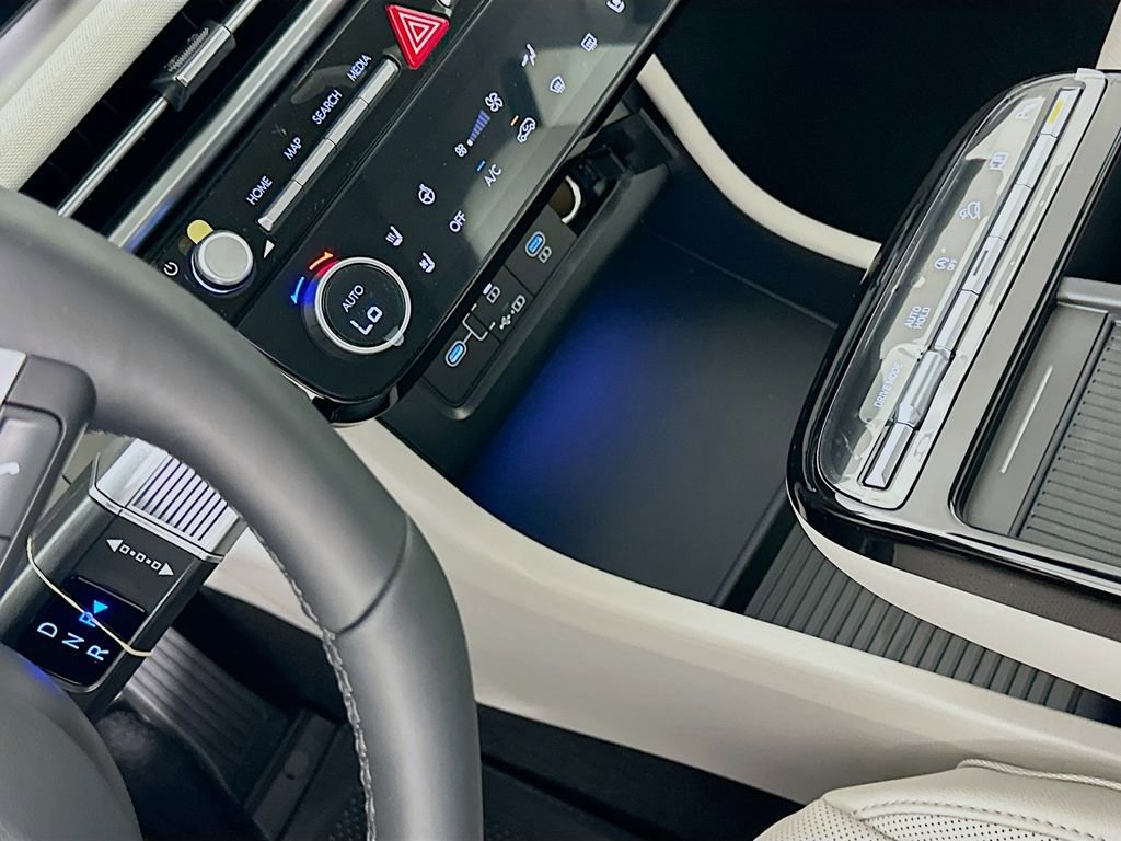 New 2026 Hyundai Tucson Limited image 15