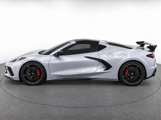 Used 2023 Chevrolet Corvette Stingray Preferred Cpe w/ Z51 Performance Package RWD image 3