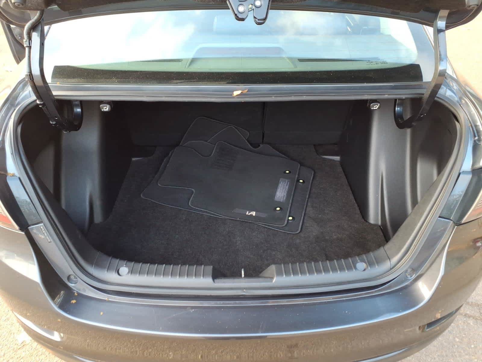 Used 2016 Scion iA FWD image 6