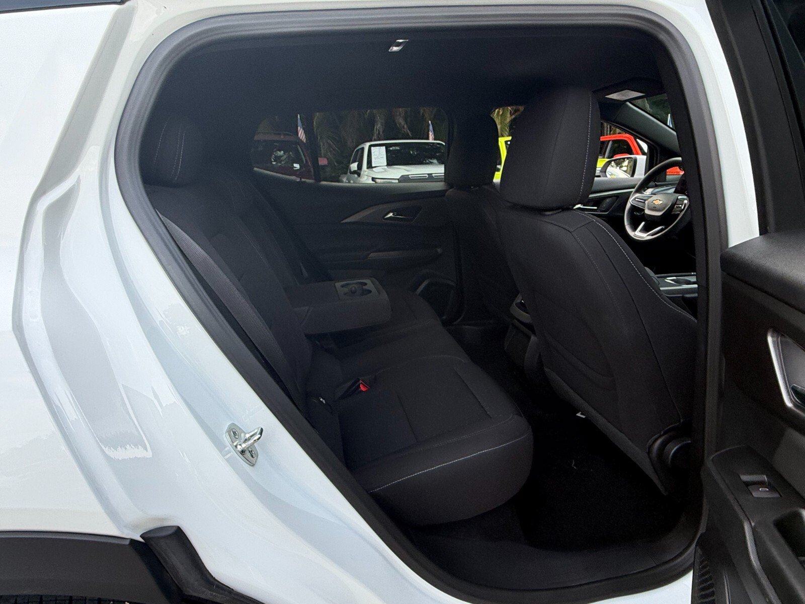 Used 2025 Chevrolet Equinox EV LT FWD image 15