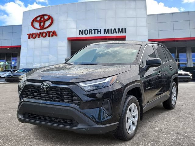 Used 2025 Toyota RAV4 LE FWD image 2
