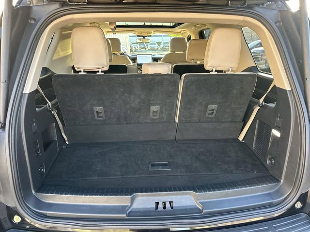 Used 2023 Ford Expedition Limited image 26