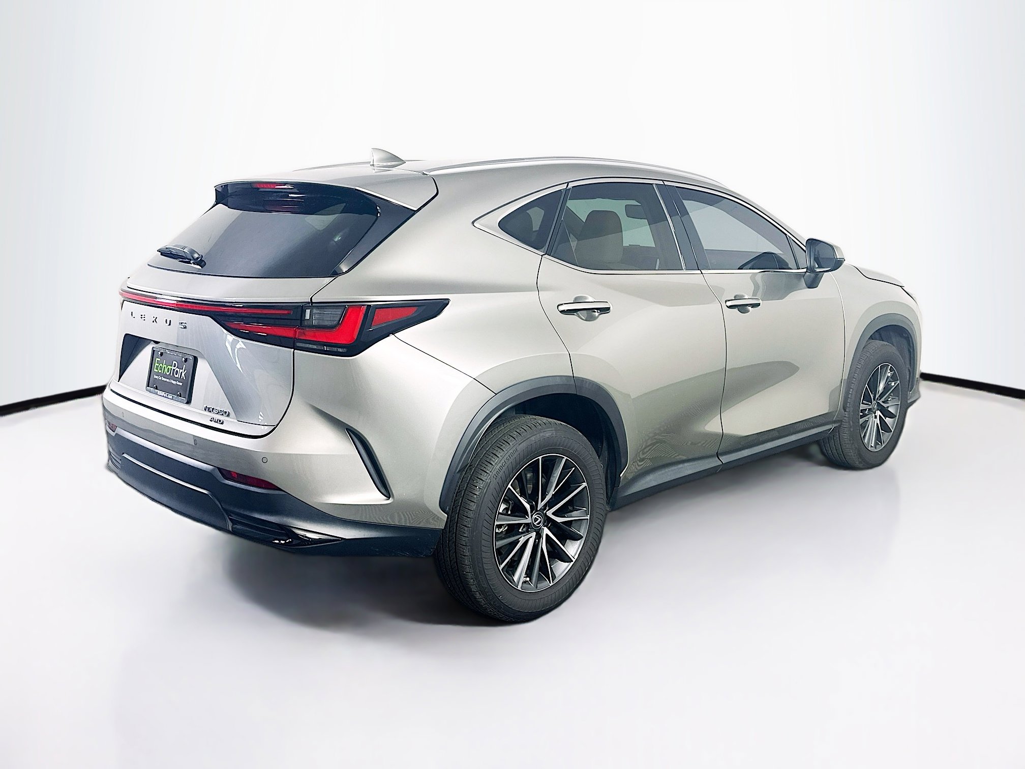 Used 2023 Lexus NX 350 AWD image 9