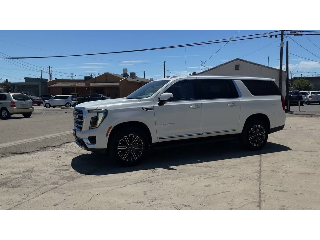 New 2026 GMC Yukon XL Elevation AWD/4WD image 7