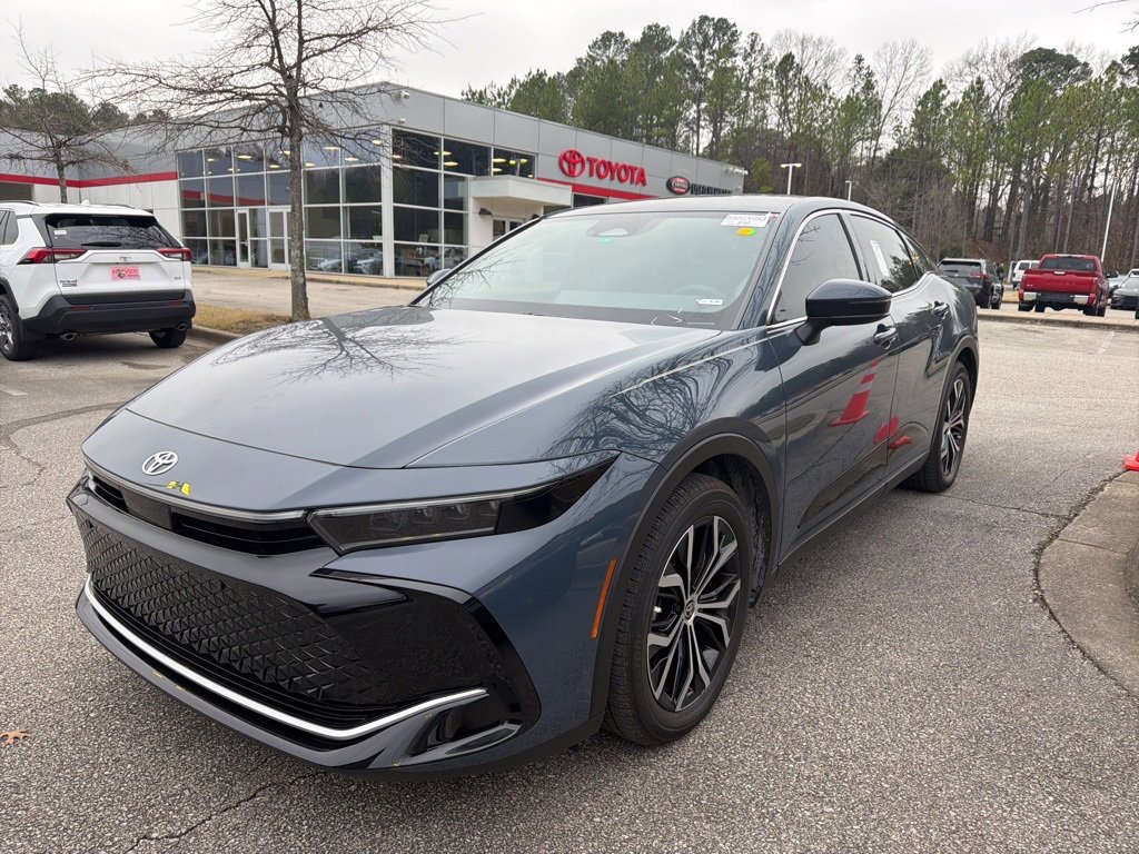 Used 2025 Toyota Crown Limited