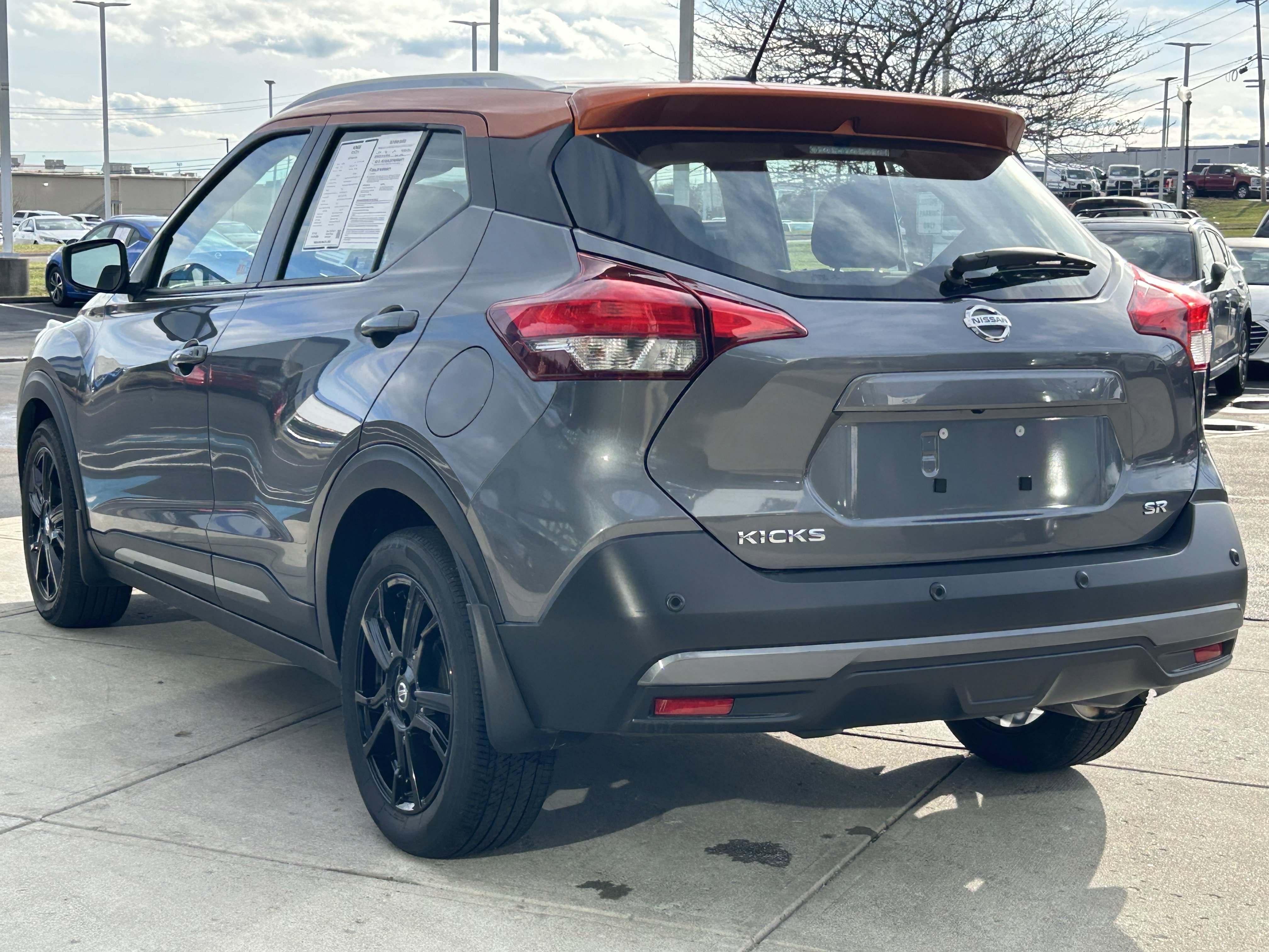 Used 2020 Nissan Kicks SR image 5