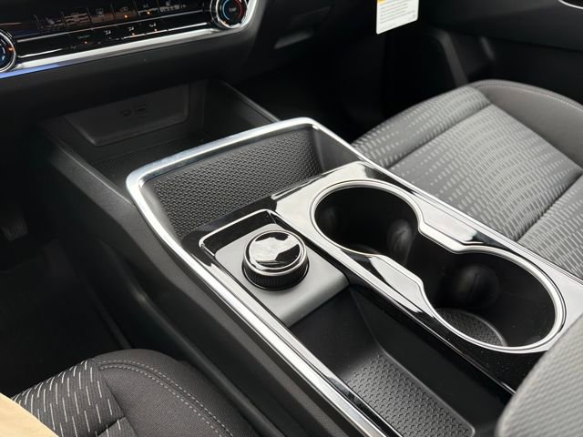 New 2026 Chevrolet Equinox LT w/ Safety and Technology Package FWD image 29