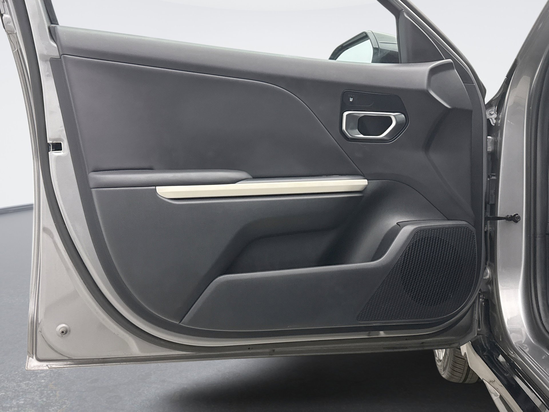 Used 2025 Kia K4 GT-Line image 9