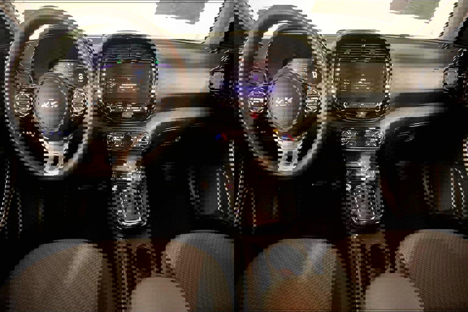 Certified 2023 Kia Soul S FWD image 15