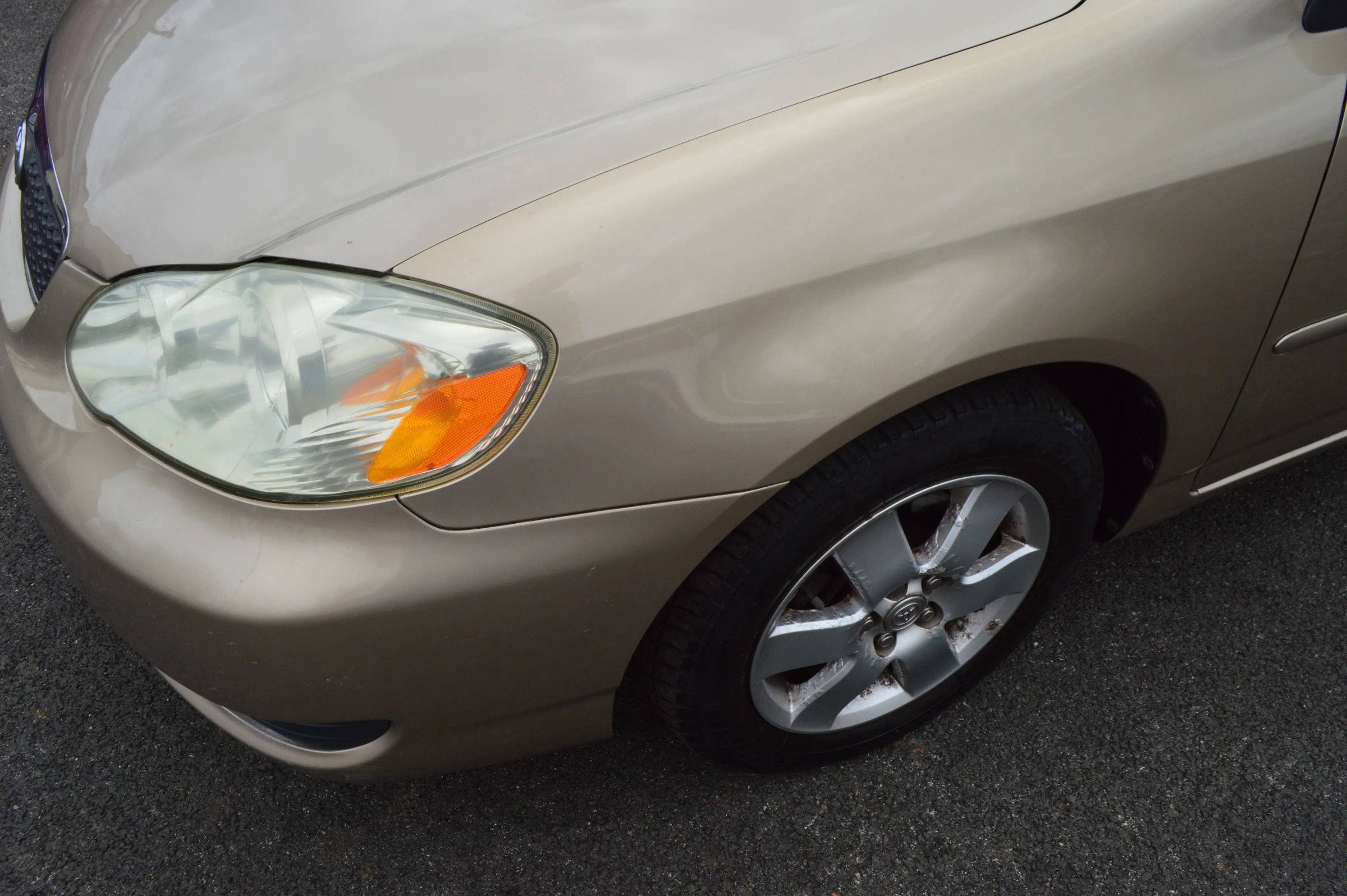 Used 2005 Toyota Corolla S image 3