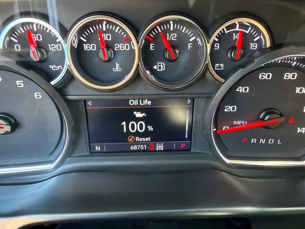 Used 2020 Chevrolet Silverado 1500 LT w/ Texas Edition AWD/4WD image 23