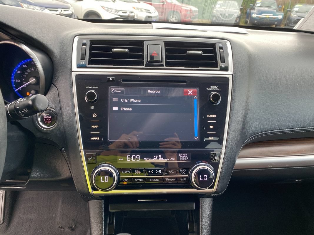 Used 2018 Subaru Outback 3.6R Touring AWD/4WD image 21